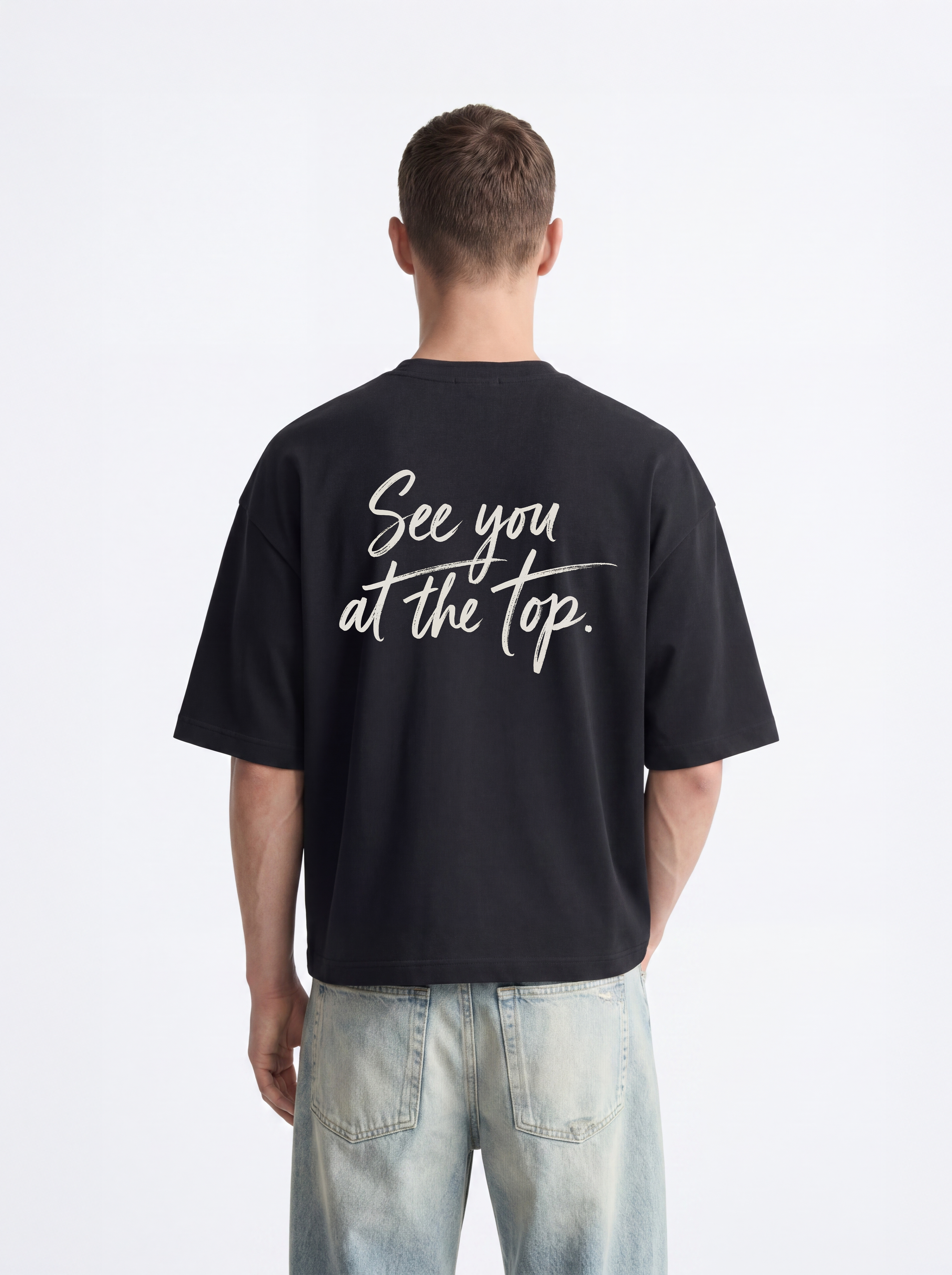 OVERSIZED TEE - At the top