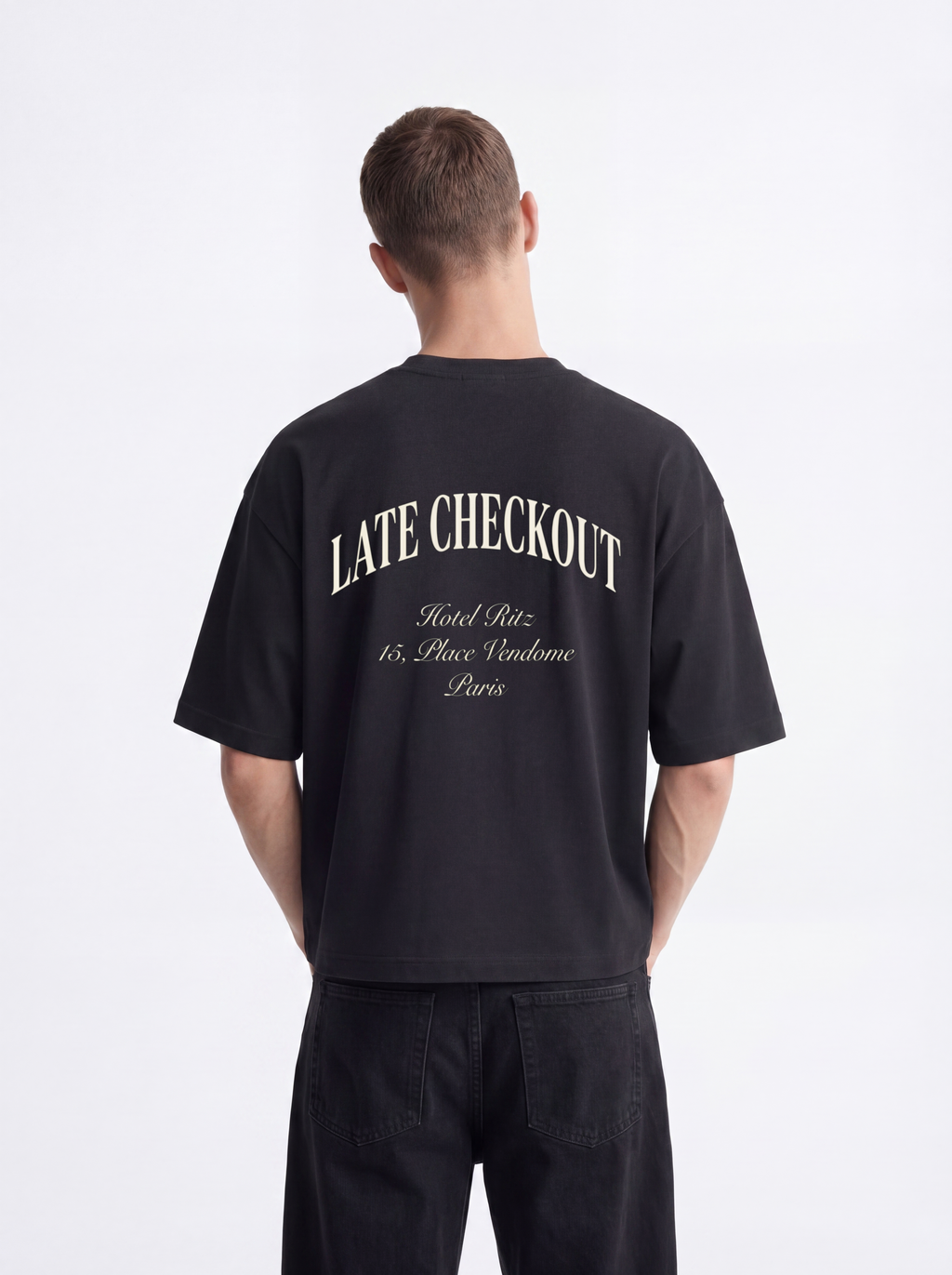 OVERSIZED TEE - Late Checkout