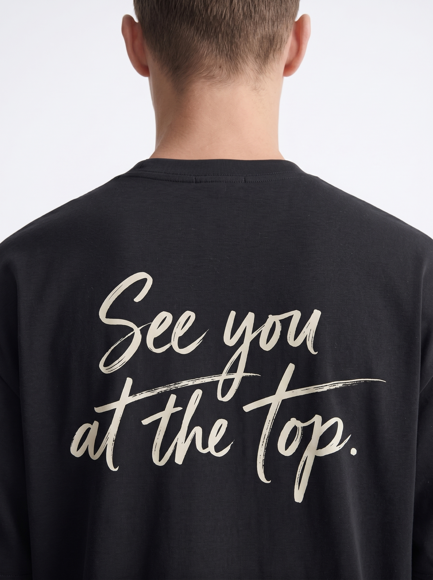 OVERSIZED TEE - At the top