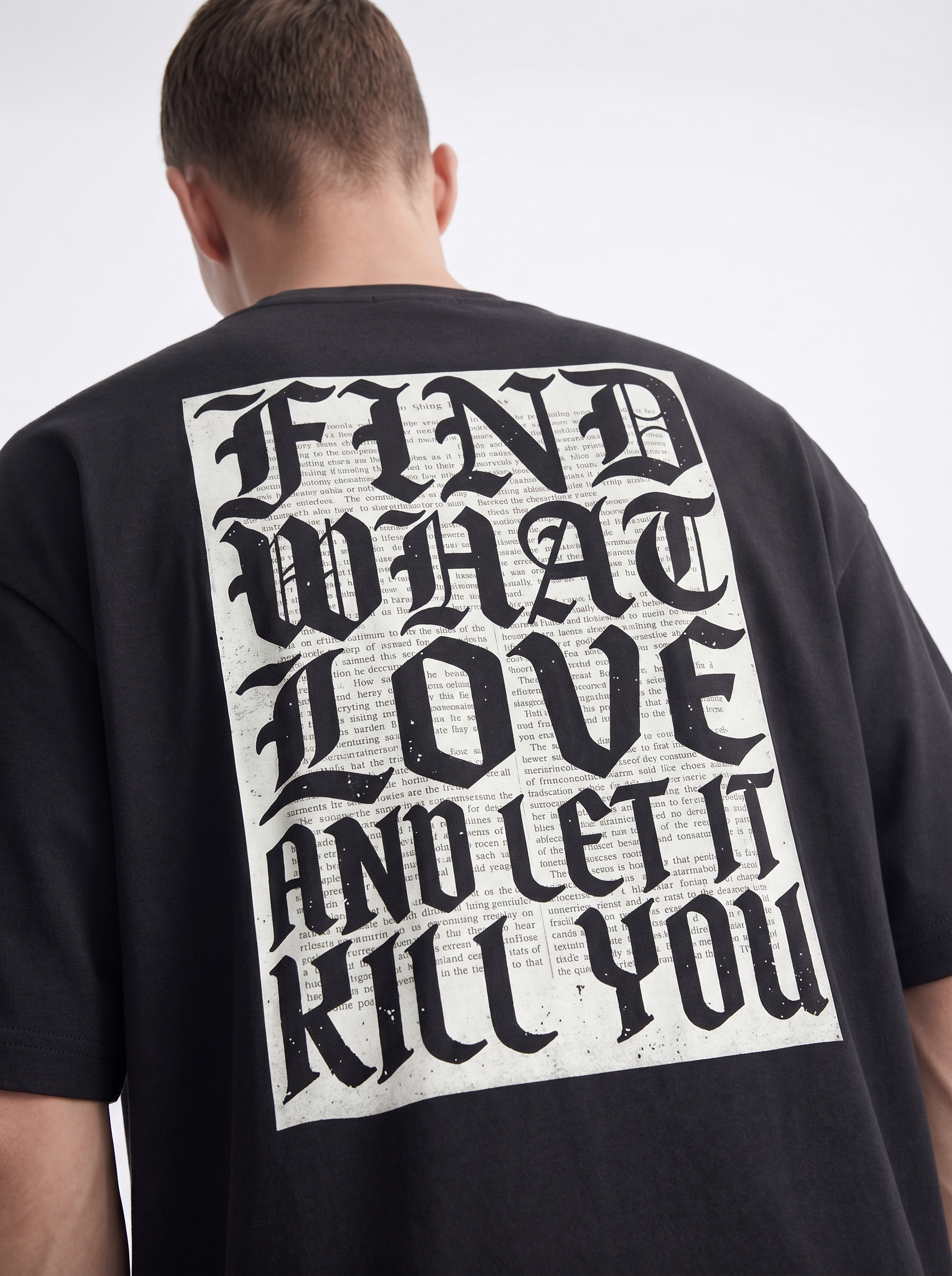 OVERSIZED TEE - Find what you love