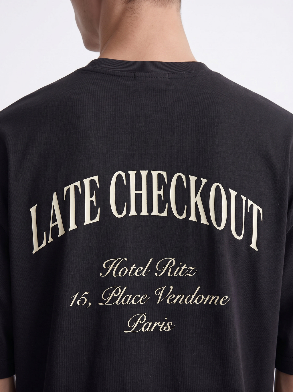 OVERSIZED TEE - Late Checkout