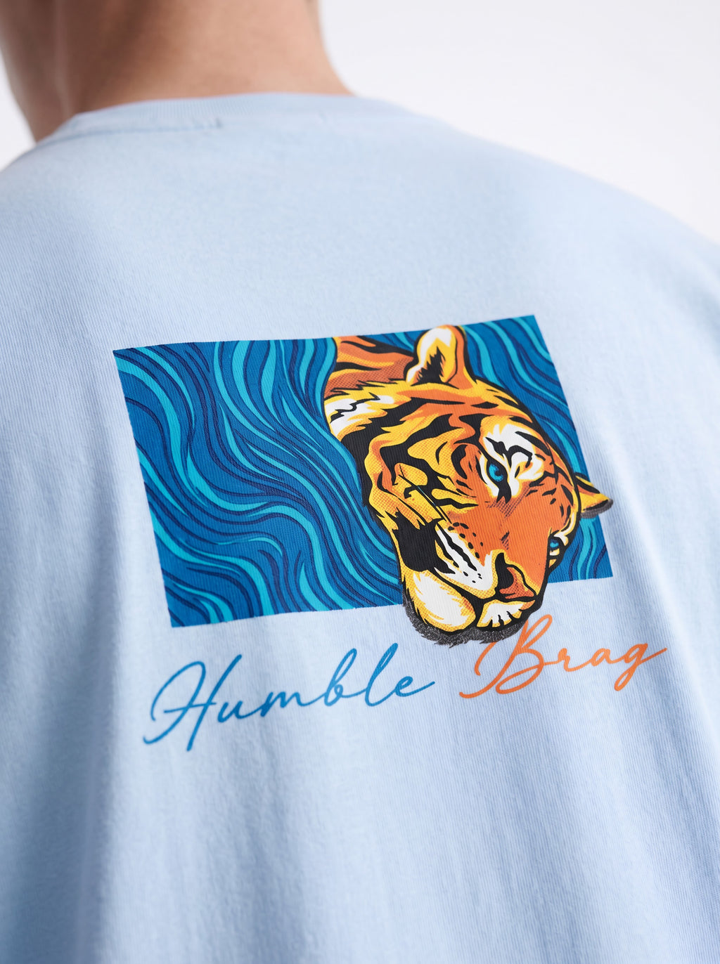 OVERSIZED TEE - Aqua Roar